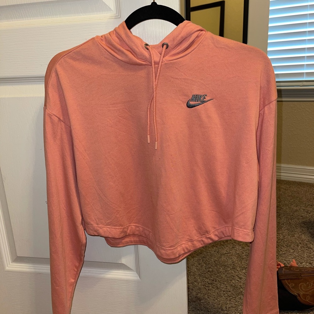 Nike Cropped Long Sleeve Sweater